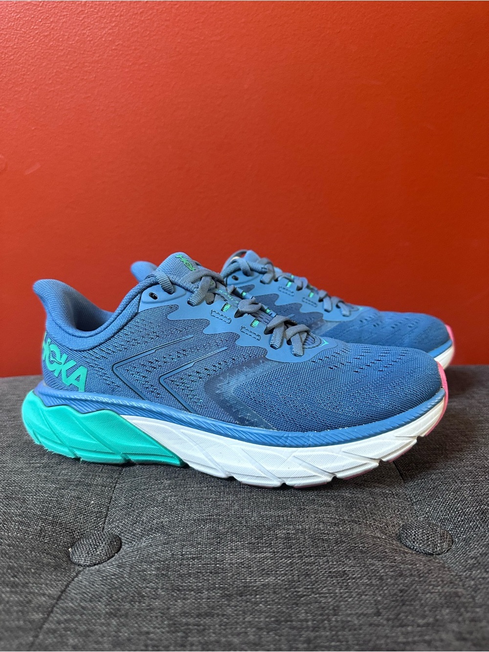 HOKA One One Arahi 5 Blue Size Women’s 6.5 - Picture 2 of 10